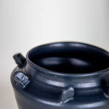 Load image into Gallery viewer, VASE 2
